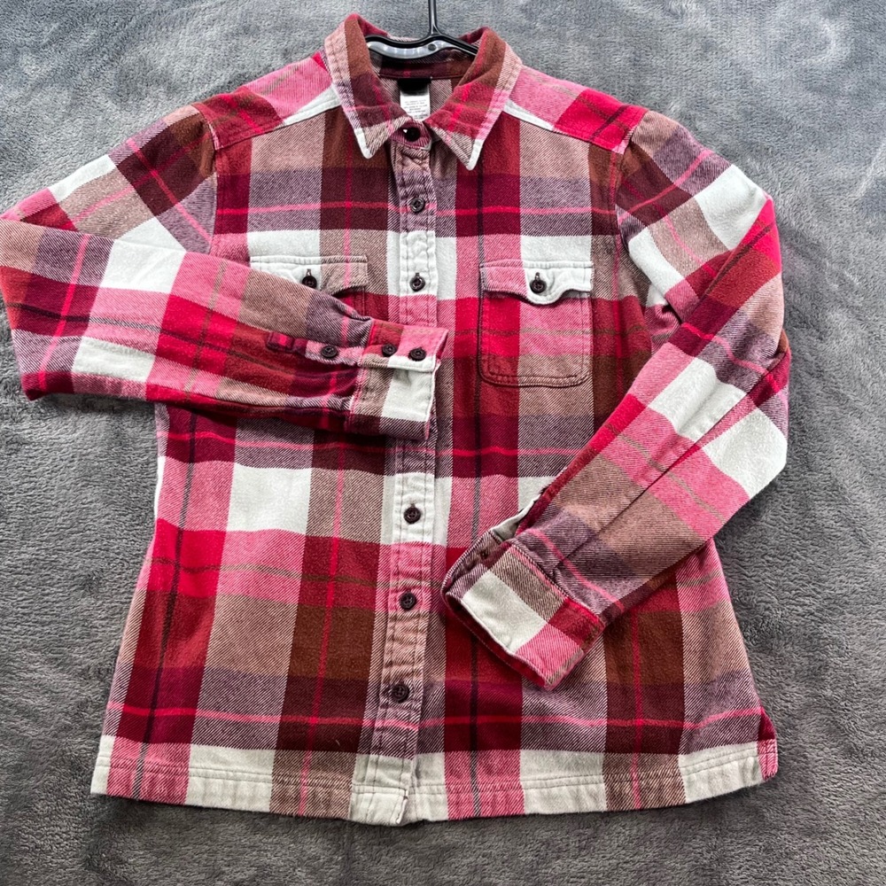 Patagonia Womens Red Pink Plaid Organic Cotton Flannel Button Down Shirt Size 4